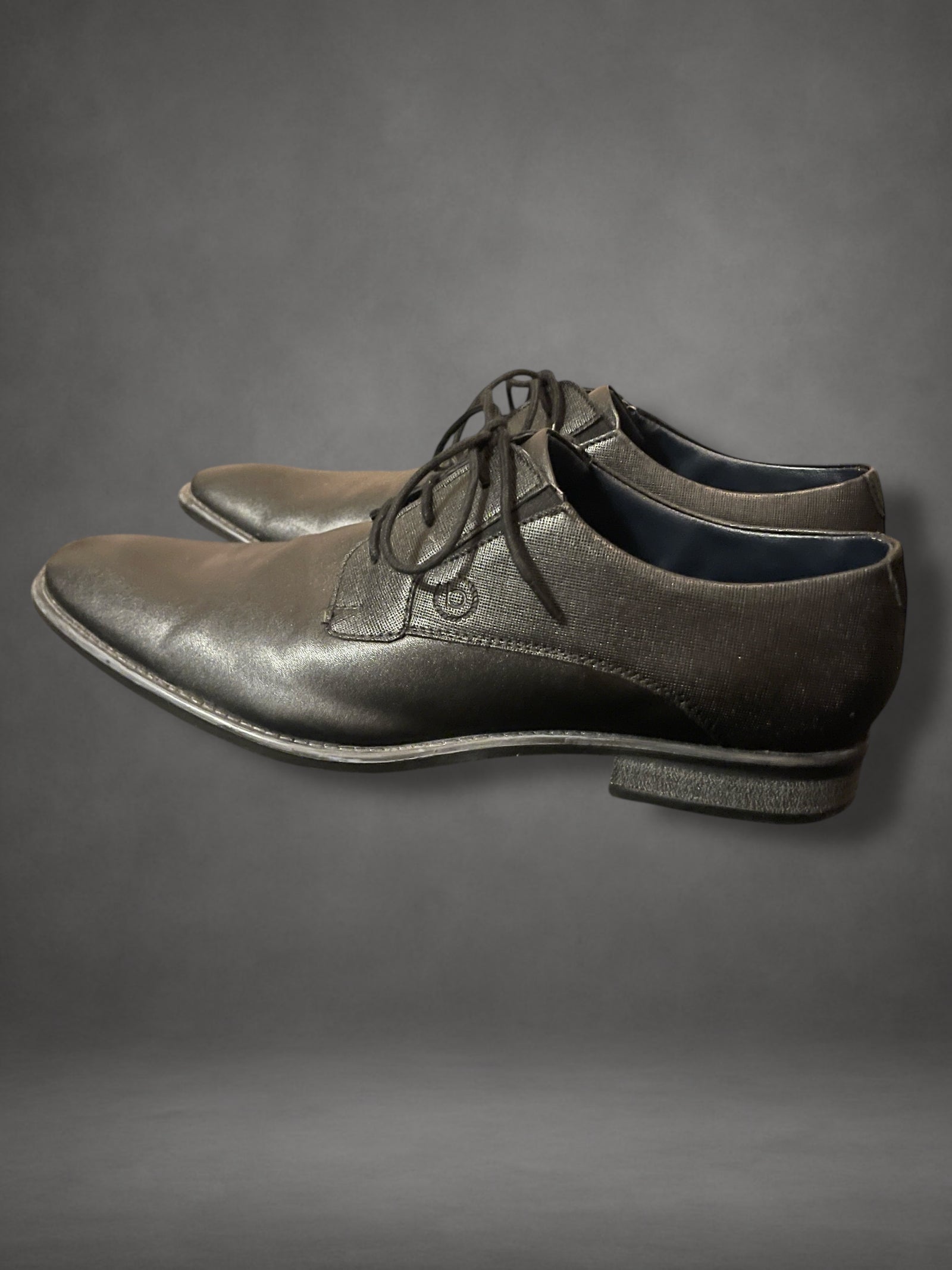 Bugatti Schuhe